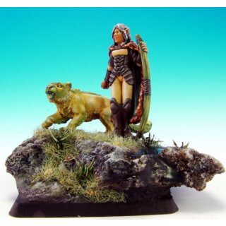 Aeris, Female Elf Ranger and Panther (REA03401)