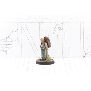 Townsfolk Miniatures - Nordic Woman With Baggage