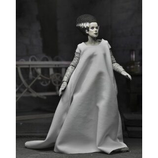 Universal Monsters Action Figure Ultimate Bride of Frankenstein (Black &amp; White) 18 cm