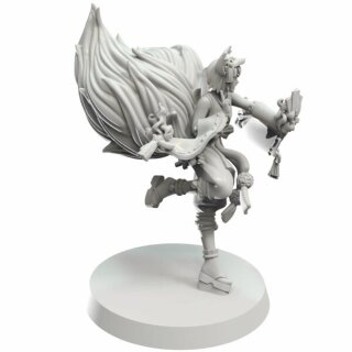 Eldfall Chronicles - Miniatures - Single Model - Kitsune Spellmaiden