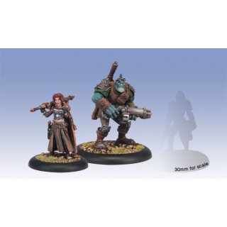 Mercenary Dannon Blythe and Bull, the Bounty Hunters (PIP41080)