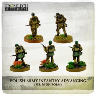Polish Army Infantry (wz. 36 uniforms) advancing with rifles (5)