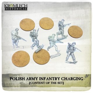 Polish Army Infantry (wz. 36 uniforms) charging with rifles (5)