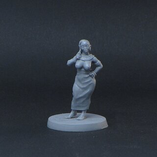 Shaved Egyptian Woman (28 mm)