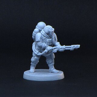 Guy with Flamethrower (28 mm)
